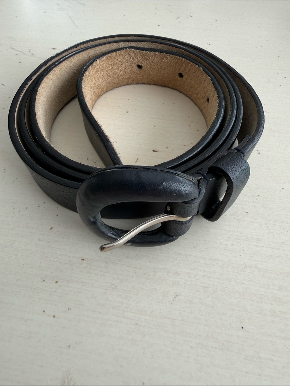 Classic Black Leather Belt with Rounded Buckle